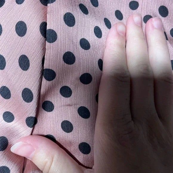 Ted Baker London Nilia dress polka dot tiered midi blush pink black puff sleeve - Picture 7 of 9